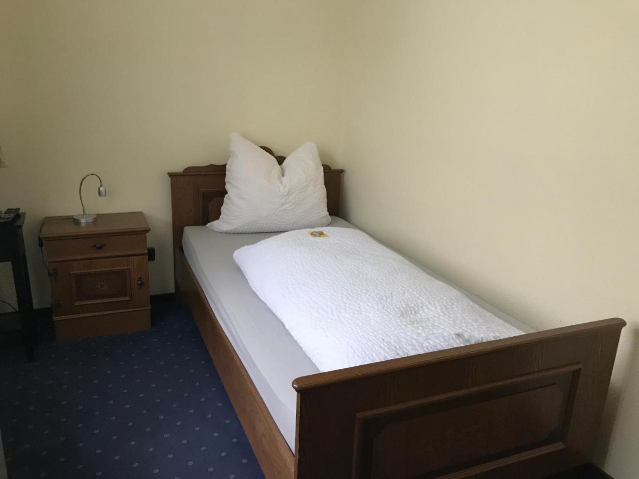Hotel Hoxter Am Jakobsweg 3*